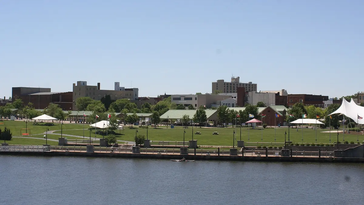Lorain, OH